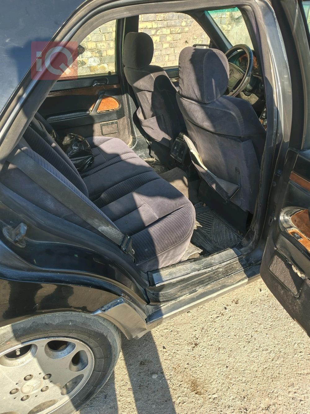 مرسيدس بنز E-Class